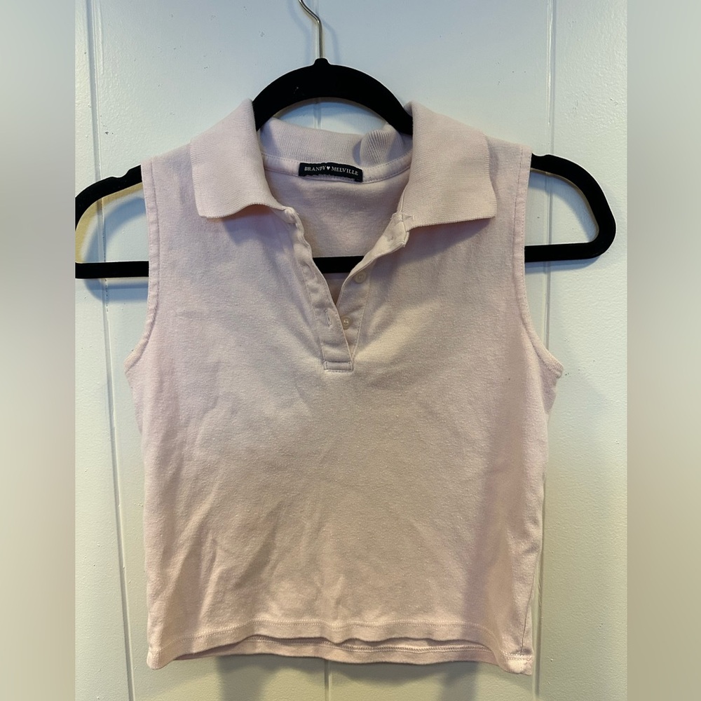 Brandy Melville Light Pink Sleeveless Crop Top